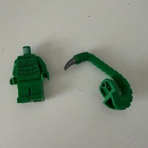 Lego Marvel Super Heroes Minifigure SH0269 Scorpion MISSING HEAD